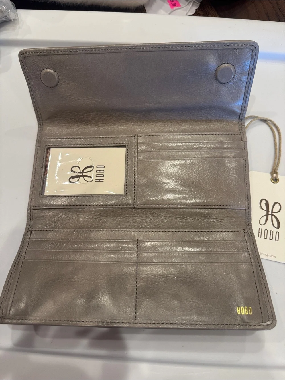 HOBO Leather Trifold Wallet in Taupe Gray